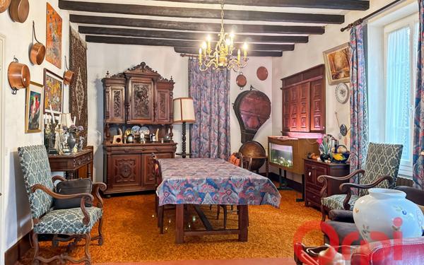 Maison à vendre    5 pièces • 187 m2 Treignat