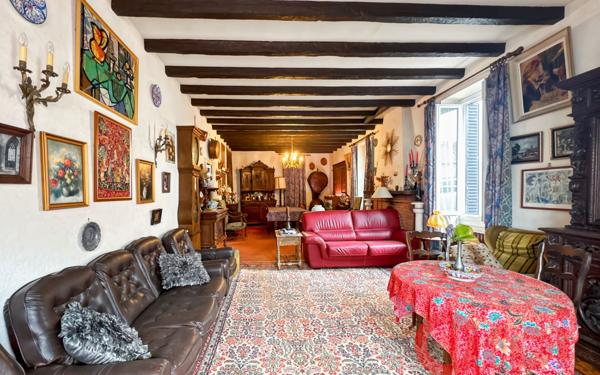 Maison à vendre    5 pièces • 187 m2 Treignat