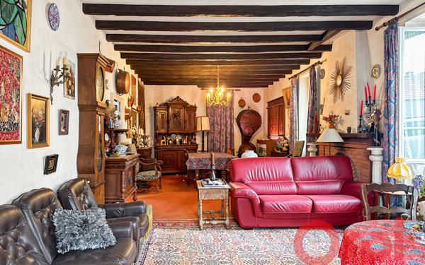 Maison à vendre    5 pièces • 187 m2 Treignat