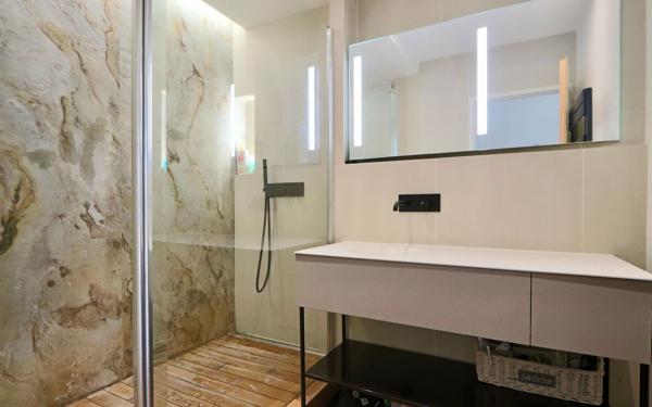 Appartement à vendre    5 pièces • 117,97 m2 Écully