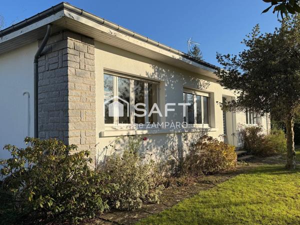 Espace de vie de plain-pied - Nichée au cœur d'un village