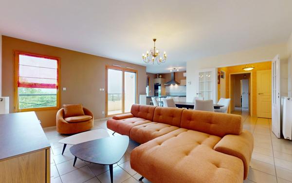 Appartement à louer    3 pièces • 76,19 m2 Trévoux