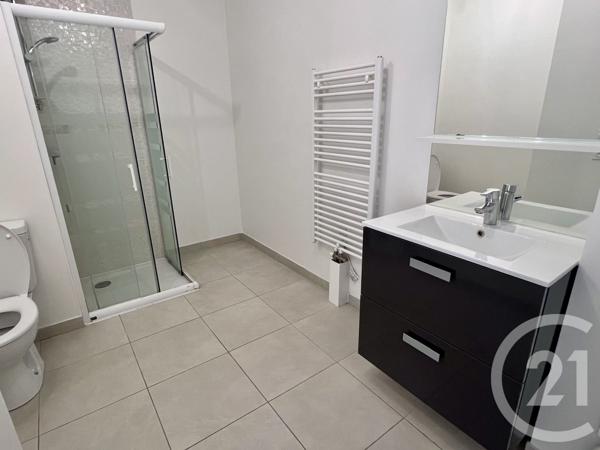 Appartement T2 à vendre  2 pièces - 42,40 m 2   LA ROCHELLE  - 17