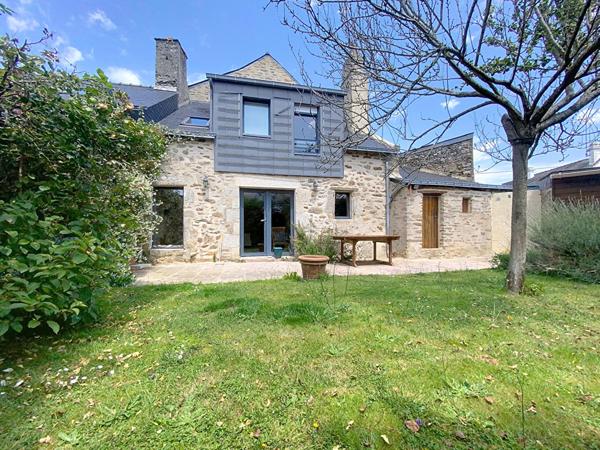 À vendre - Bien rare et chargé d'histoire à Muzillac ? 167 m² habitables