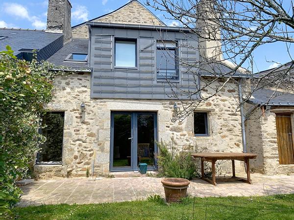 À vendre - Bien rare et chargé d'histoire à Muzillac ? 167 m² habitables