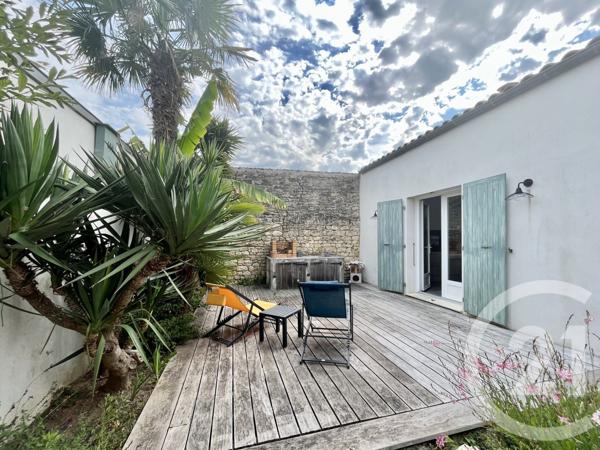 Maison à vendre  5 pièces - 106,55 m 2   ST PIERRE D OLERON  - 17