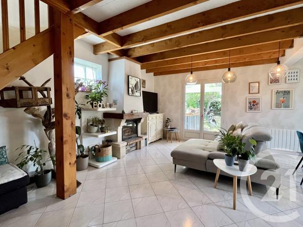 Maison à vendre  5 pièces - 106,55 m 2   ST PIERRE D OLERON  - 17