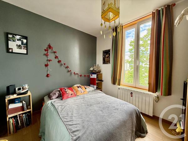 Maison à vendre  4 pièces - 120 m 2   LA ROCHELLE  - 17