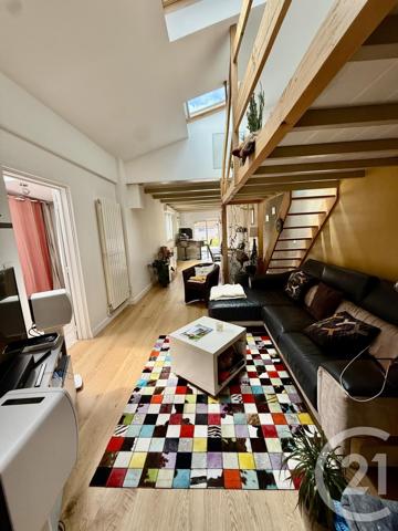 Maison à vendre  4 pièces - 120 m 2   LA ROCHELLE  - 17