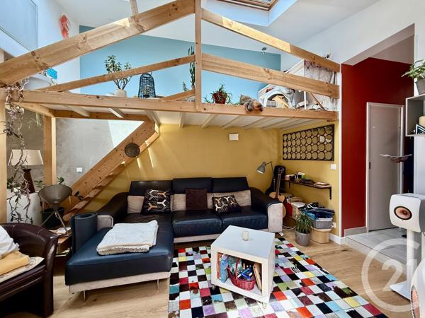 Maison à vendre  4 pièces - 120 m 2   LA ROCHELLE  - 17