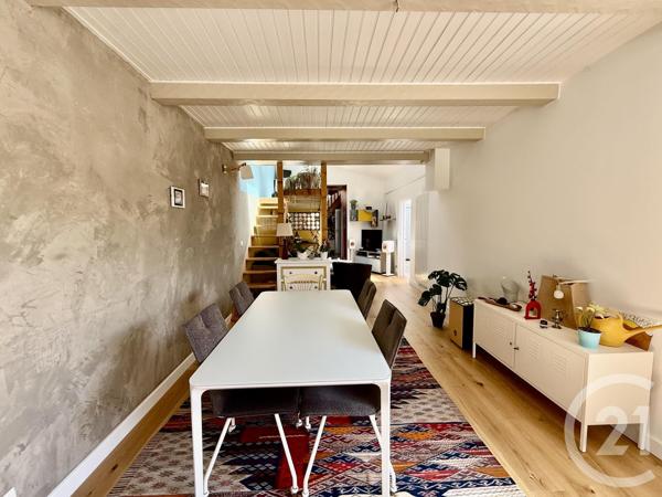 Maison à vendre  4 pièces - 120 m 2   LA ROCHELLE  - 17