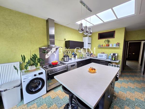 Maison 4 pièce(s) 3 chambre(s) 102 m²