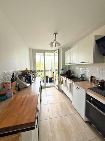 EXCLUSIVITÉ - LORIENT KERYADO - APPARTEMENT 90 M² - 3 GRANDES CHAMBRES - ASCENSEUR , Lorient