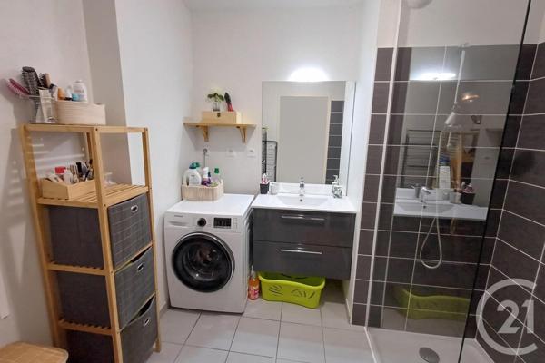 Appartement T2 à vendre  2 pièces - 47,96 m2 RODEZ - 12