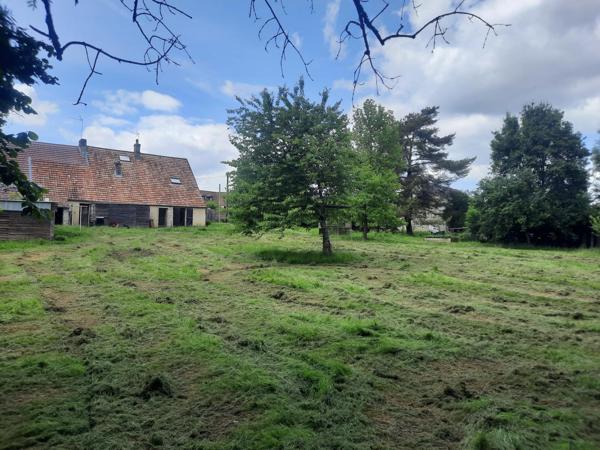 Maison ancienne pleine de charme et de possibilités