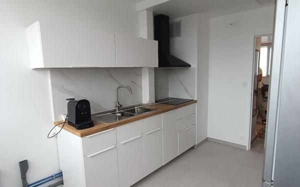 Appartement à vendre    3 pièces •  Le Plessis-Trévise