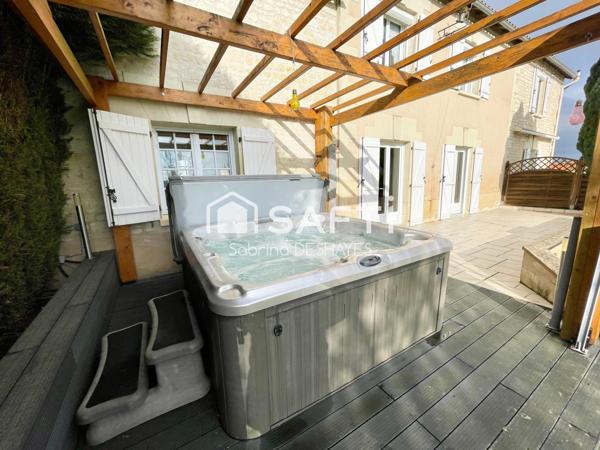 BELLE PROPRIETE - 6 CHAMBRES - NOMBREUSES DÉPENDANCES