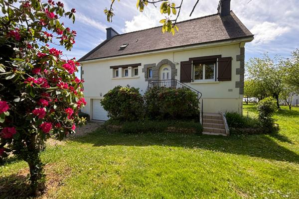 Maison à vendre - 8 pièces - 142 m² PLOERMEL (56800)
