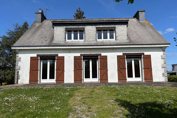 Maison à vendre - 8 pièces - 142 m² PLOERMEL (56800)
