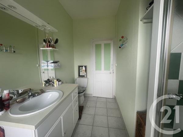 Maison à vendre  4 pièces - 84,21 m 2   PARTHENAY  - 79