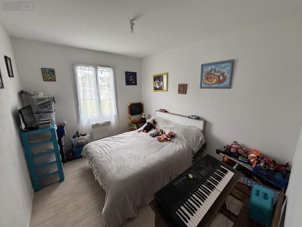 Maison à vendre à Saint-Calais dans la Sarthe (72120), ref : 101/1944