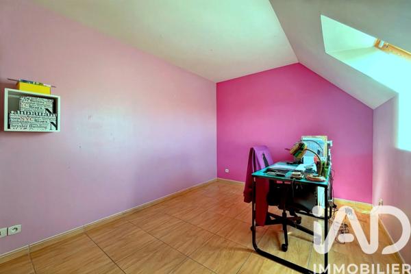 Maison à vendre 7 pièces 168 m² Sainte-Gemme-Moronval