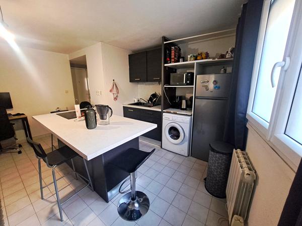 Bel appartement T2 au centre de Soucieu en RDC.