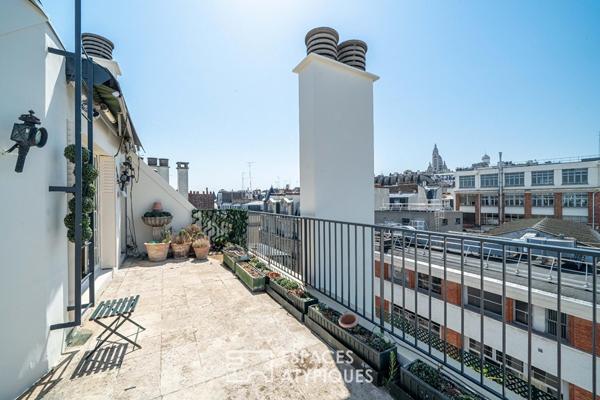 Duplex en dernier étage à réinterpréter avec terrasses et vues Sacré-Coeur – Quartier Jules Joffin