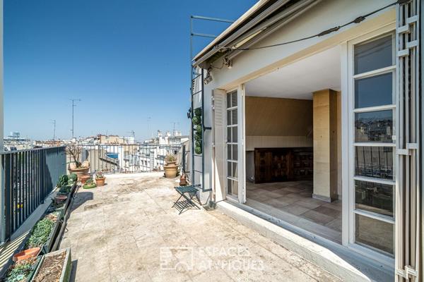 Duplex en dernier étage à réinterpréter avec terrasses et vues Sacré-Coeur – Quartier Jules Joffin