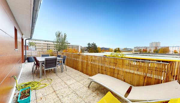 Appartement F2 43m2 - dernier étage - terrasse de 20m2