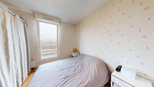 Appartement F2 43m2 - dernier étage - terrasse de 20m2