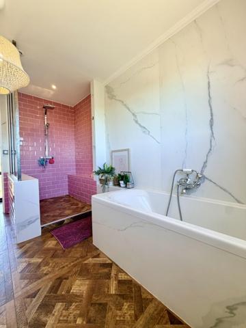 Vente / Maison d'architecte à Sauvian (34410)
