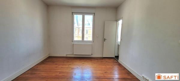 Grande maison de ville atypique T6 avec terrasse, jardin et combles aménageables