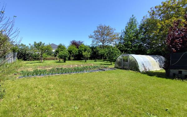 Terrain à vendre    Landivisiau