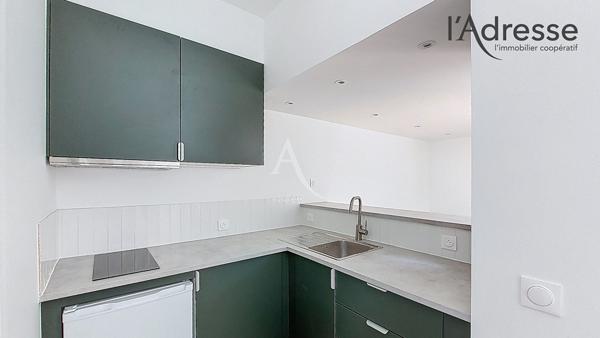 PUTEAUX/ CENTRE VILLE Maison de ville 36 m² avec cave