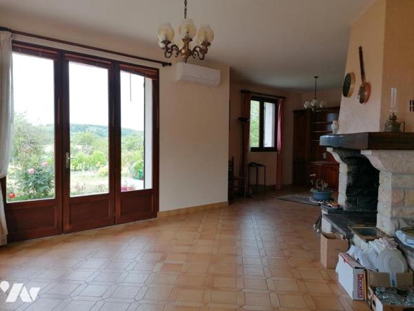 PAVILLON SUR SOUS-SOL