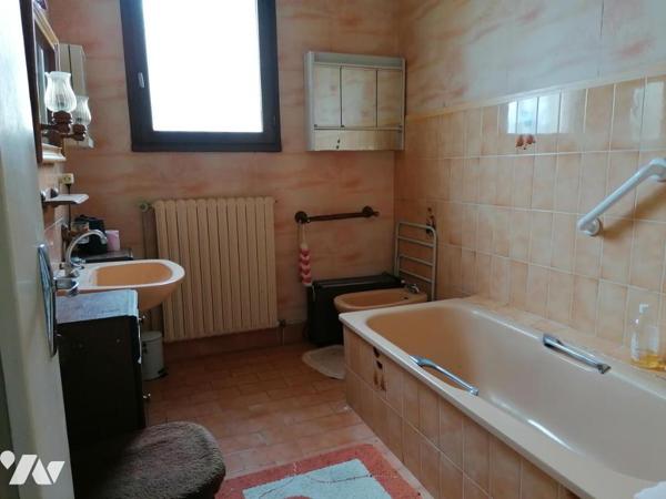 PAVILLON SUR SOUS-SOL