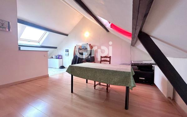 Immeuble à vendre    4 pièces • 125 m2 Douai