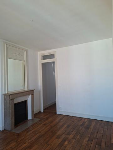 Appartement · Vente Paris (75017) 2 pièces · 53m²