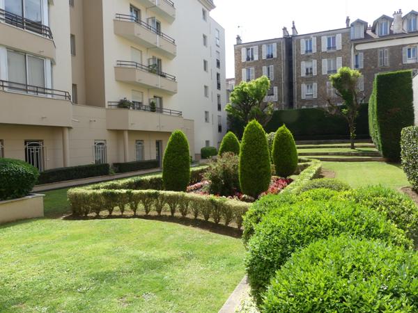 Nogent-sur-Marne (94130) A VENDRE APPARTEMENT 2 PIECES // RESIDENCE AVEC SERVICES