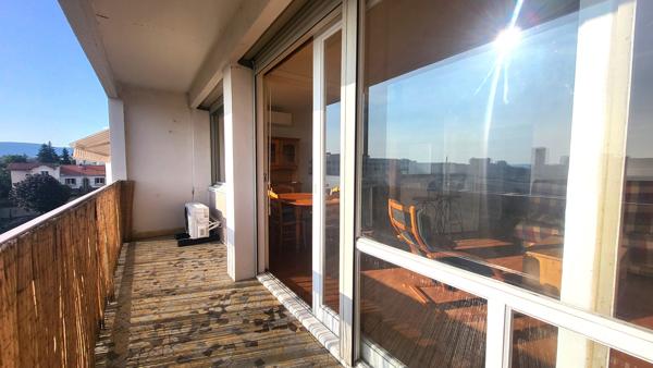 VALLIERES-SALINS - T4 dernier étage avec balcon - Clermont ferrand