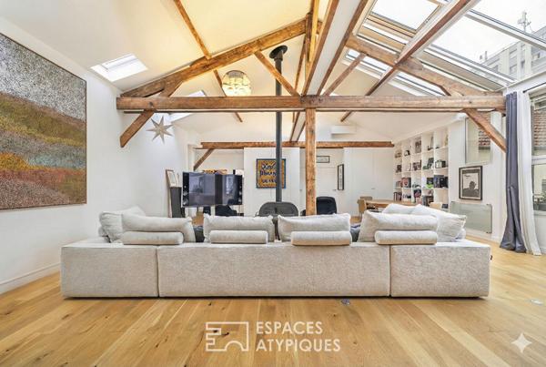 Maison esprit loft avec terrasse