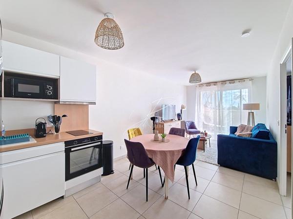 Appartement T2 43 m² terrasse parking LOUÉ