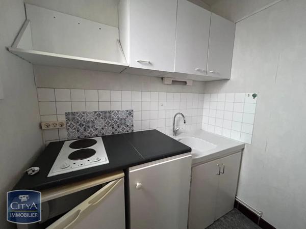 Appartement à louer 1 pièce 20.83m² Tours (37000)