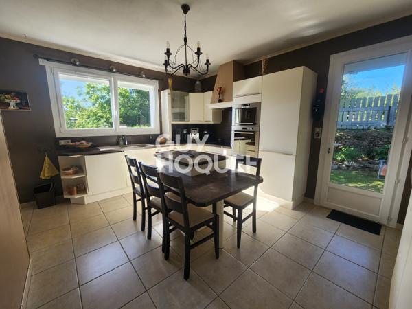 MAISON À VENDRE DE 8 PIÈCES DE 171,00 M²