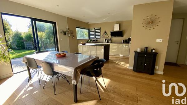 Maison à vendre 6 pièces 153 m² Moëlan-sur-Mer
