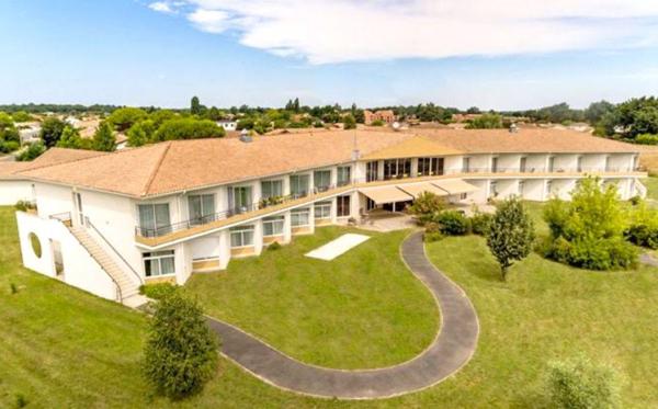 INVESTISSEMENT LOCATIF – PAREMPUYRE - Résidence Ehpad Le Parc des Oliviers - 8%  de rentabilité.