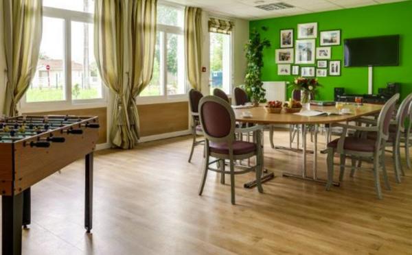 INVESTISSEMENT LOCATIF – PAREMPUYRE - Résidence Ehpad Le Parc des Oliviers - 8%  de rentabilité.