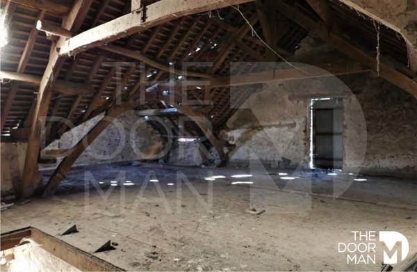 Ferme - Vendu - 380 m² - OMBREE D'ANJOU | The Door Man