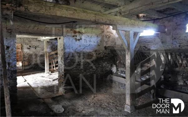 Ferme - Vendu - 380 m² - OMBREE D'ANJOU | The Door Man